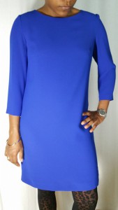 robe bleue en entier
