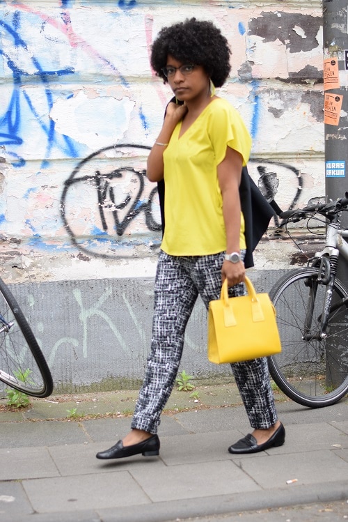 couleurs-vives-bureau-jaune