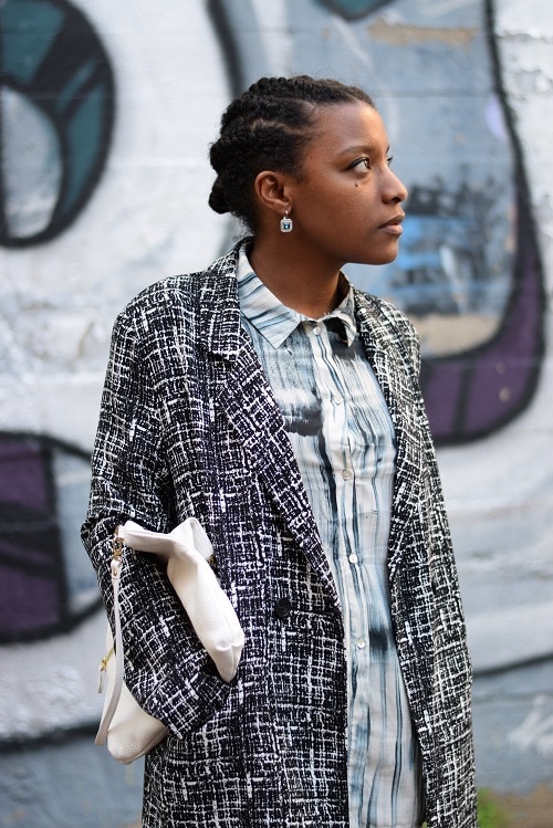 look arty sac blanc veste monochrome