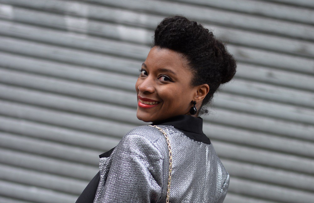 decolleté-dos-teaser-visage