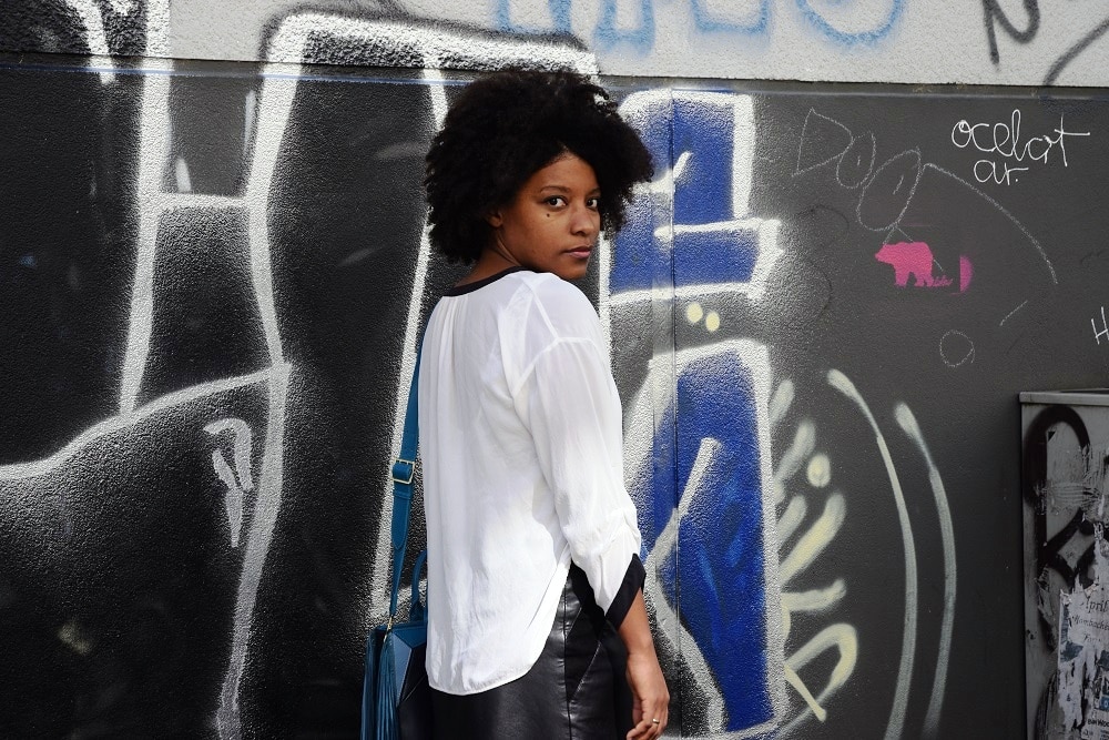 body dentelle blanc au burau teaser