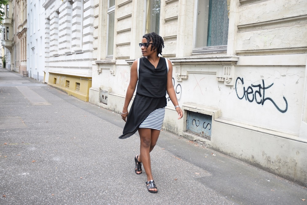 tenue pokemon go devant