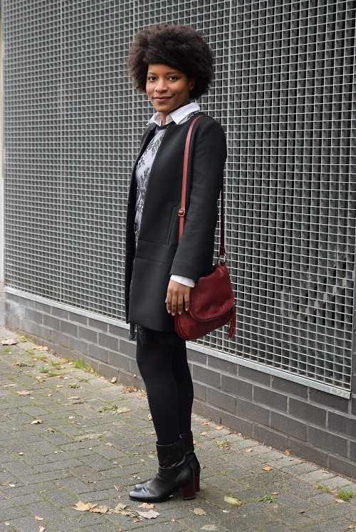 robe-en-dentelle-sac-cuir-bordeaux