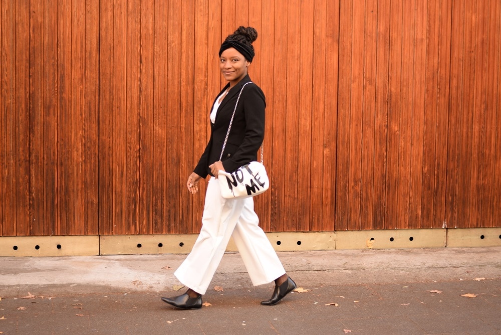 chic au bureau cet hiver en blanc combinaison blanche