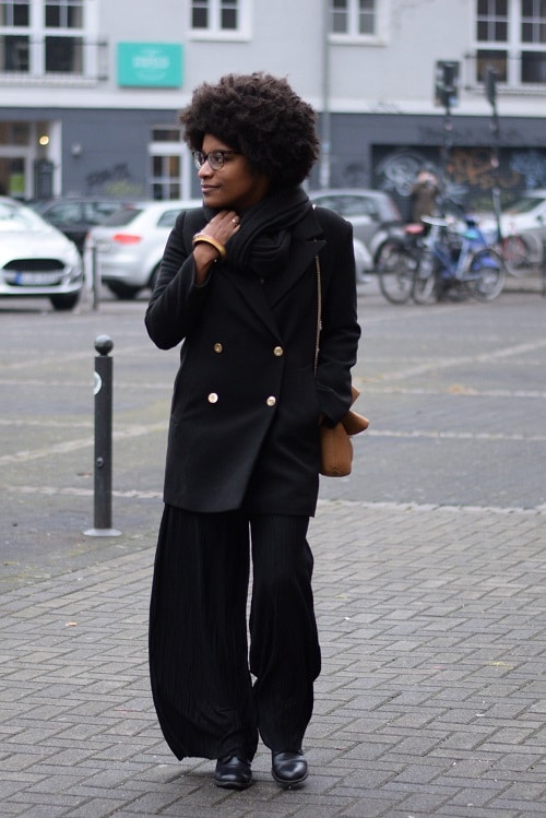 manteau noir caban boutons dorés