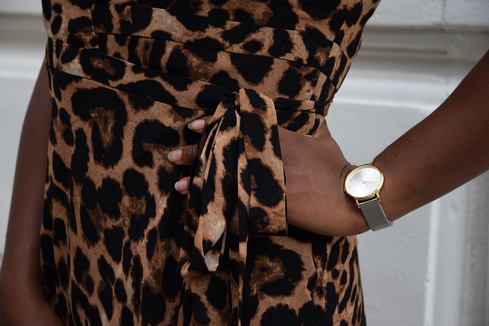 robe portefeuille léopard lien taille montre cluse