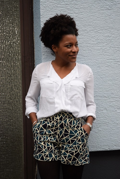 tenue de bureau chic et cool en short